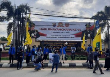 PMII Samarinda Demo Kantor Polisi, Sesalkan Kekerasan Terhadap Mahasiswa