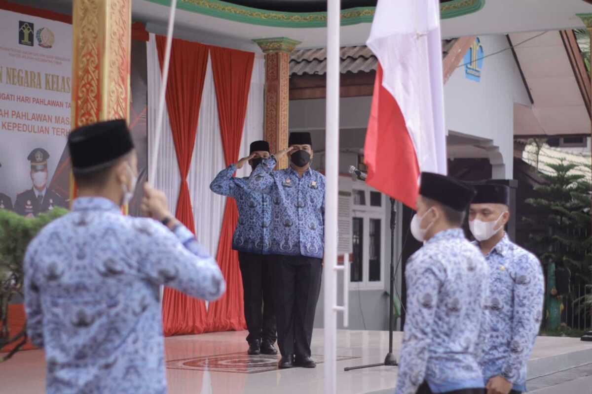 Upacara Hari Pahlawan di Lapangan Rutan Kelas IIA