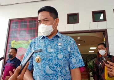 Wali Kota Samarinda Andi Harun Dorong Dinkes Kebut Vaksinasi Lansia