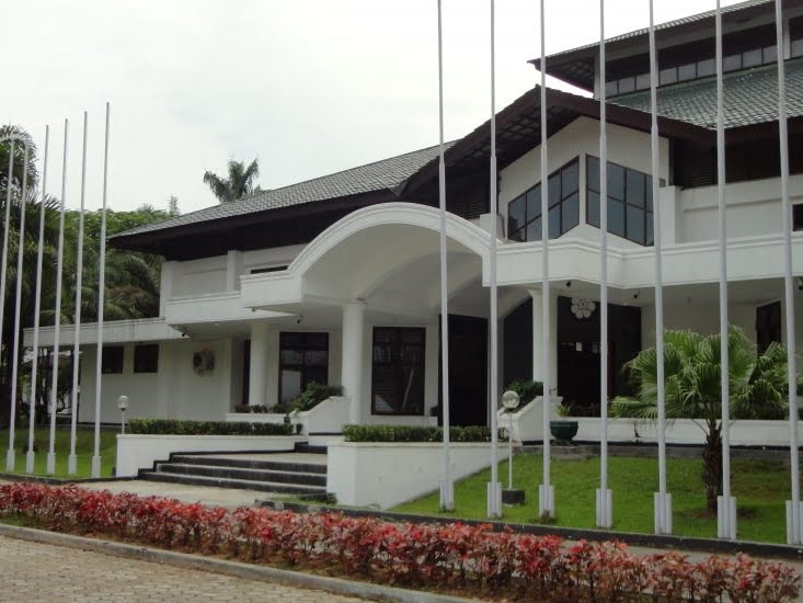 Kadisdikbud Kaltim Anwar Sanusi Apresiasi 4 Sekolah Masuk Daftar Unggulan Nasional