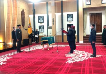 Pelantikan Kepala Disporapar dan PUPR Samarinda, Ini Pesan Wali Kota