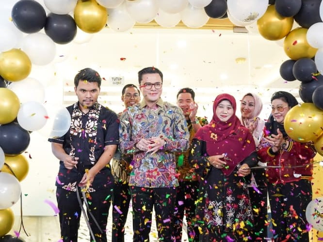 Grand Opening Bening's Glow Clinic di Big Mall Samarinda