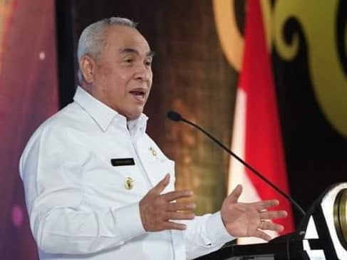 Gubernur Kaltim, Isran Noor menunjukkan keberpihakannya kepada tenaga honorer