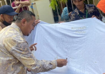 Rekor Batik Terpanjang Se-Kaltim, Diskdikbud Apresiasi SMA Islam Samarinda