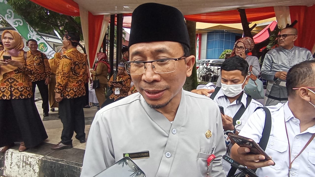 Kadisdikbud Kaltim, Muhammad Kurniawan mengapresiasi antusias kehadiran daerah dalam Temu Karya Taman Budaya ke XXI di Benua Etam