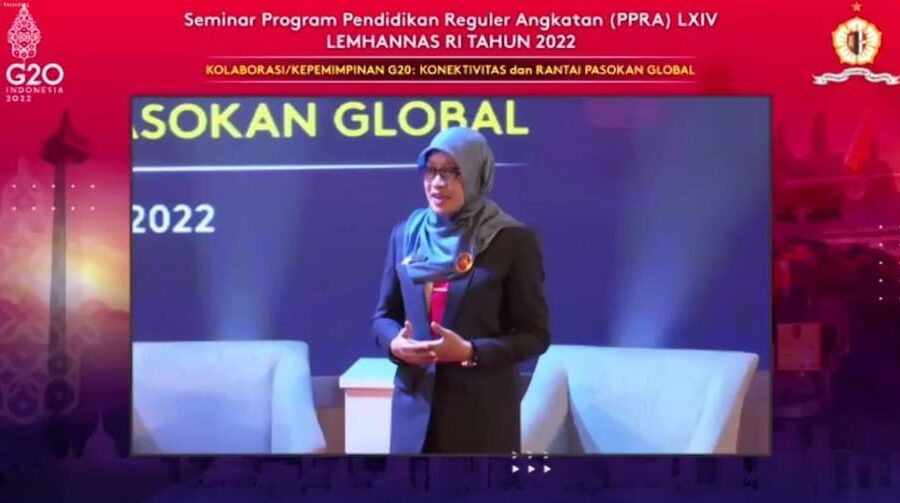 Sekretaris Provinsi Kaltim Sri Wahyuni didapuk menjadi pemapar dalam Seminar Nasional Lemhanas