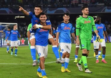 Ungguli AC Milan, Napoli Cukur Habis Ajak dan Liverpool, Lolos 16 Besar Liga Champion