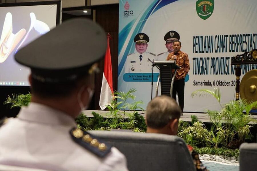 Wakil Gubernur Kaltim Hadi Mulyadi mengingatkan kepada seluruh ASN untuk tidak ikut berpolitik praktis