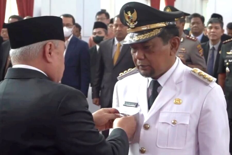 Simbolisasi pelantikan penerus jabatan Bupati Penajam Paser Utara (PPU) masa jabatan 2028 - 2022