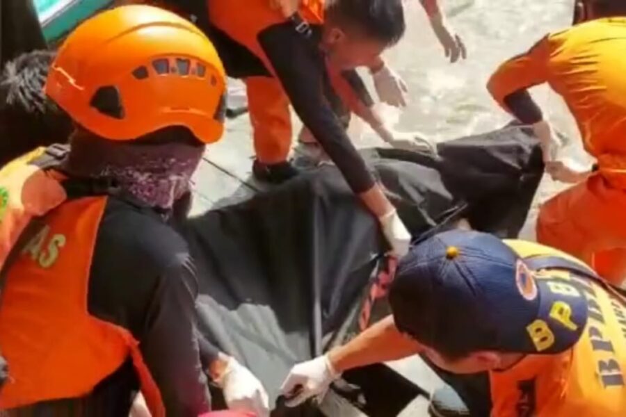Tim SAR Gabungan berhasil evakuasi korban tenggelam di Sungai Mahakam