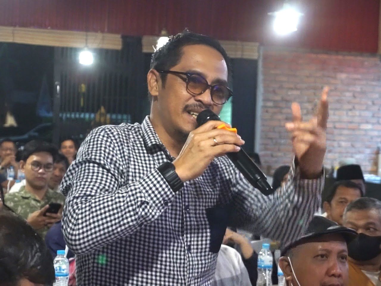 Ketika Marthinus menghadiri agenda Dialog Publik Awal 2023 bertema Prospek Kawasan Stadion Utama Palaran di Era IKN; Epicentrum Ekonomi, Pariwisata - UMKM, Pendidikan dan Olahraga di Ongkopitea beberapa waktu lalu