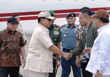 Seno Aji Menyambut Kedatangan Menteri Pertahanan Prabowo Subianto