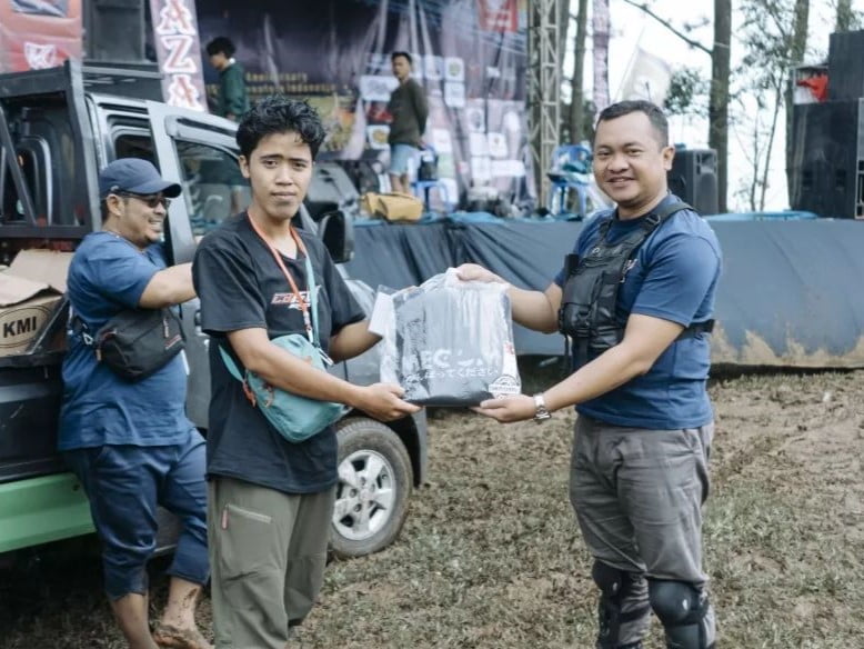 Perwakilan komunitas CB150X menghadiri kegiatan Jambore Nasional sekaligus Ulang Tahun CB150X Advanrute Indonesia