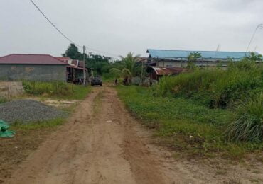 Warga Mugirejo Protes Pergeseran Tapal Batas