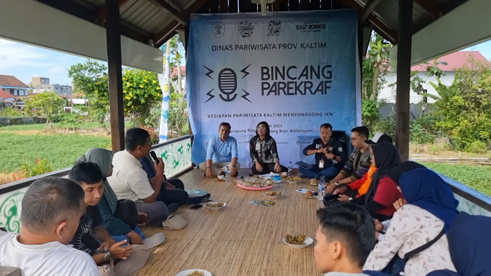 Bincanh Parekraf mendiskusikan potensi-potensi bisnis, terurama sektor Pariwisata.