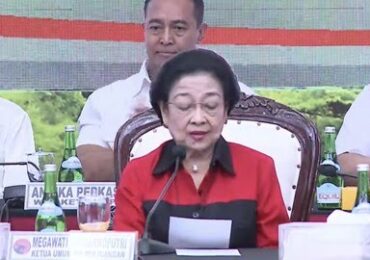 Sebut Intelektual dan Ahli Hukum, Megawati Umumkan Mahfud MD Pasangan Ganjar Pranowo