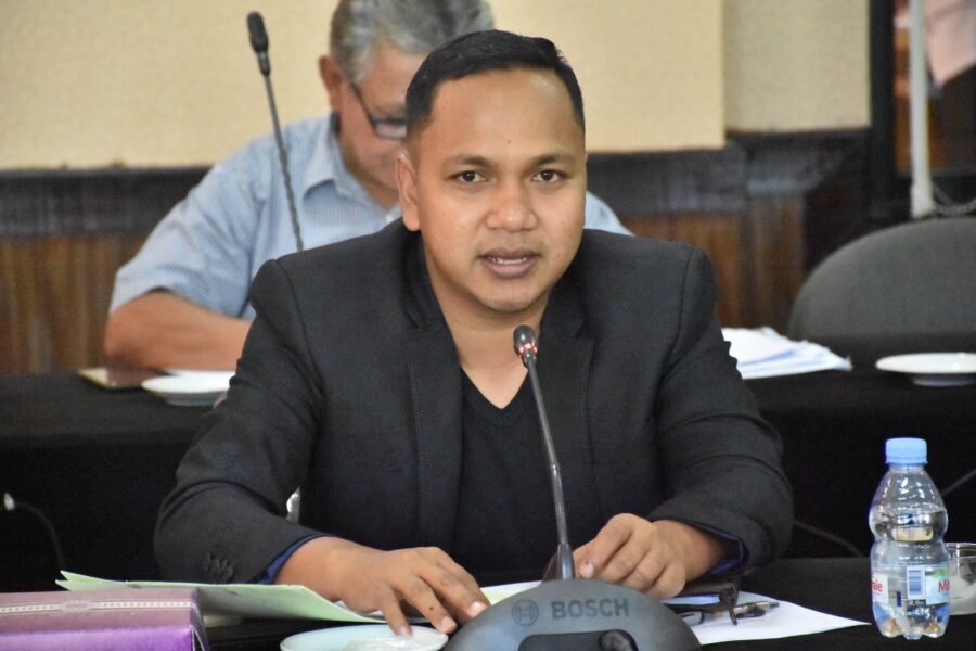 Anggota Komisi III DPRD Kaltim, menyebut destinasi wisata di Berau menawarkan keindahan alam dan budaya.