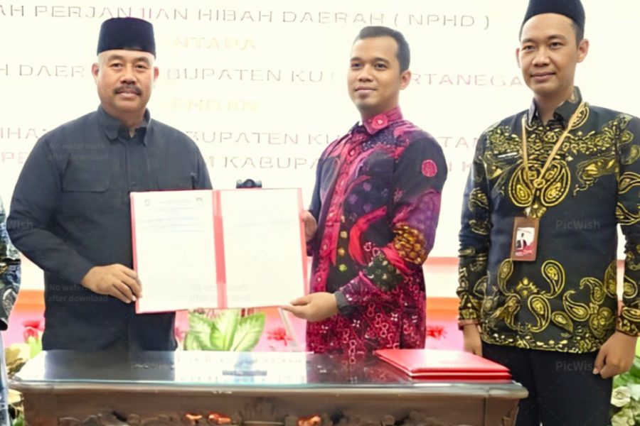 Bupati Kukar, Edi Damansyah mengapresiasi kinerja KPU dan Bawaslu Kukar dan memberi dana hibah untuk Pemilu 2024.