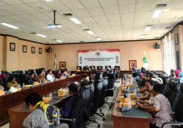 Surati Kemendagri, DPRD Kaltim Salurkan Aspirasi Warga Loa Bakung