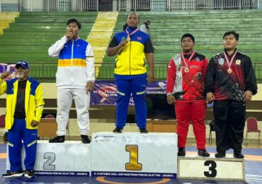 Tim Gulat Kaltim Raih 3 Emas di BK PON