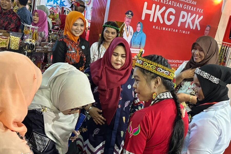 Pameran UP2K dengan produk unggulan di HKG ke-51 PKK Kukar.