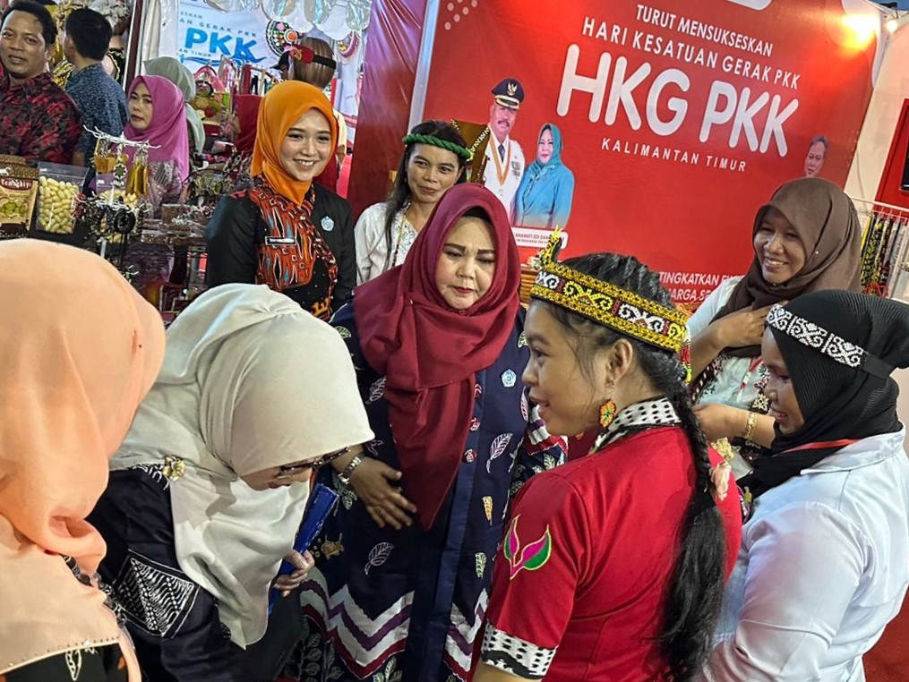 Pameran UP2K dengan produk unggulan di HKG ke-51 PKK Kukar.