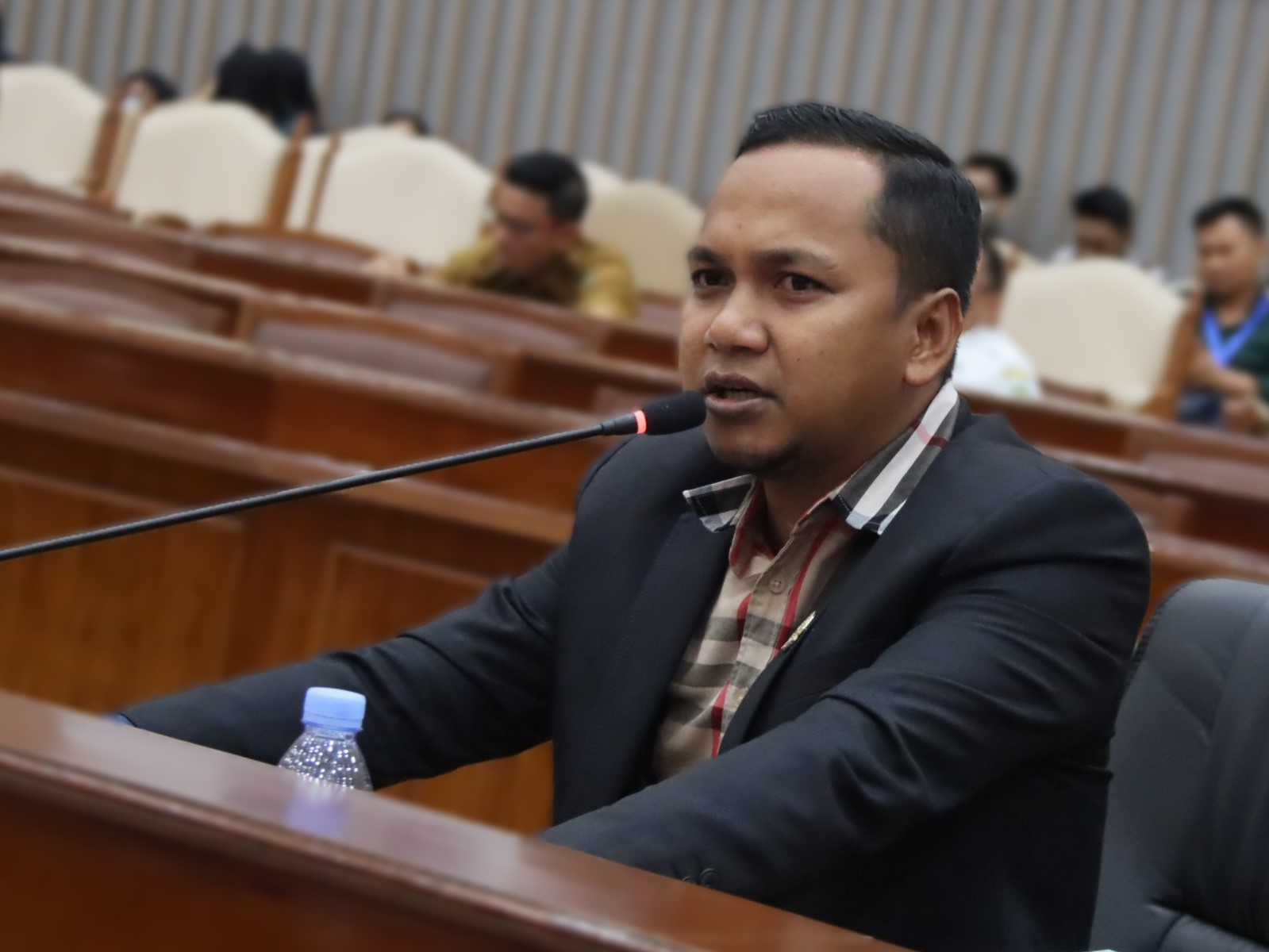 Sekolah Rusak Akibat Banjir dari Lubang Pasca Tambang, M. Udin Minta PT KPC Bertanggung Jawab.