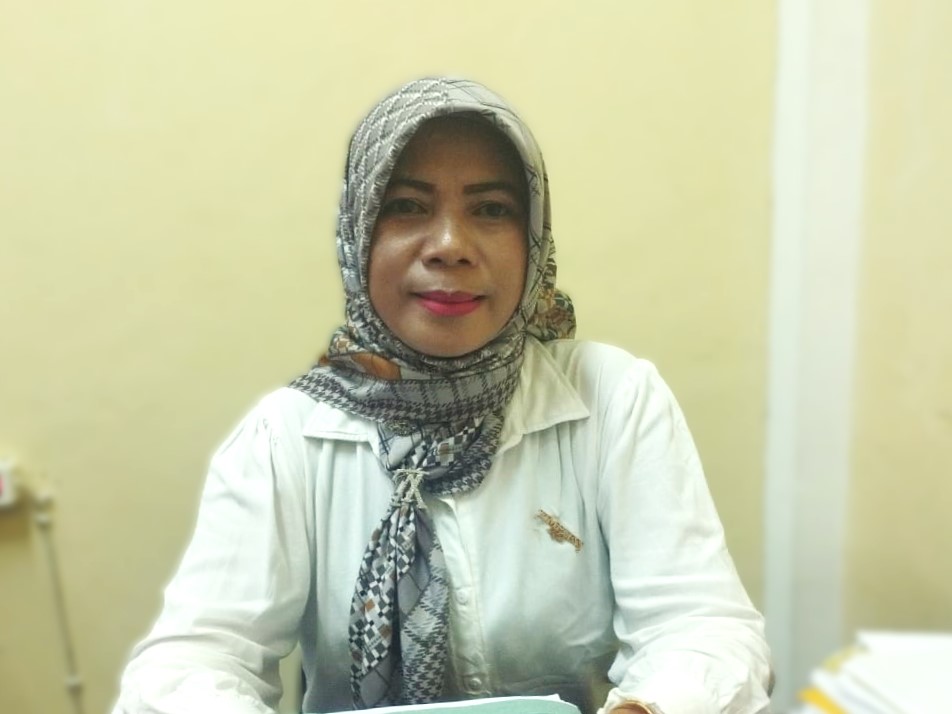 Subkor Pengawas Perdagangan Bina Pedagang Kreatif Lapangan Disperindag Kukar, Sopiyatul.
