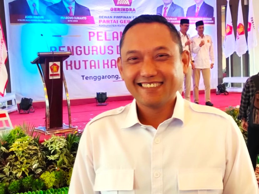Wakil Ketua DPRD Kaltim, Seno Aji mengapreisasi proyek drainase di Loa Ipuh, Kutai Kartanegara.