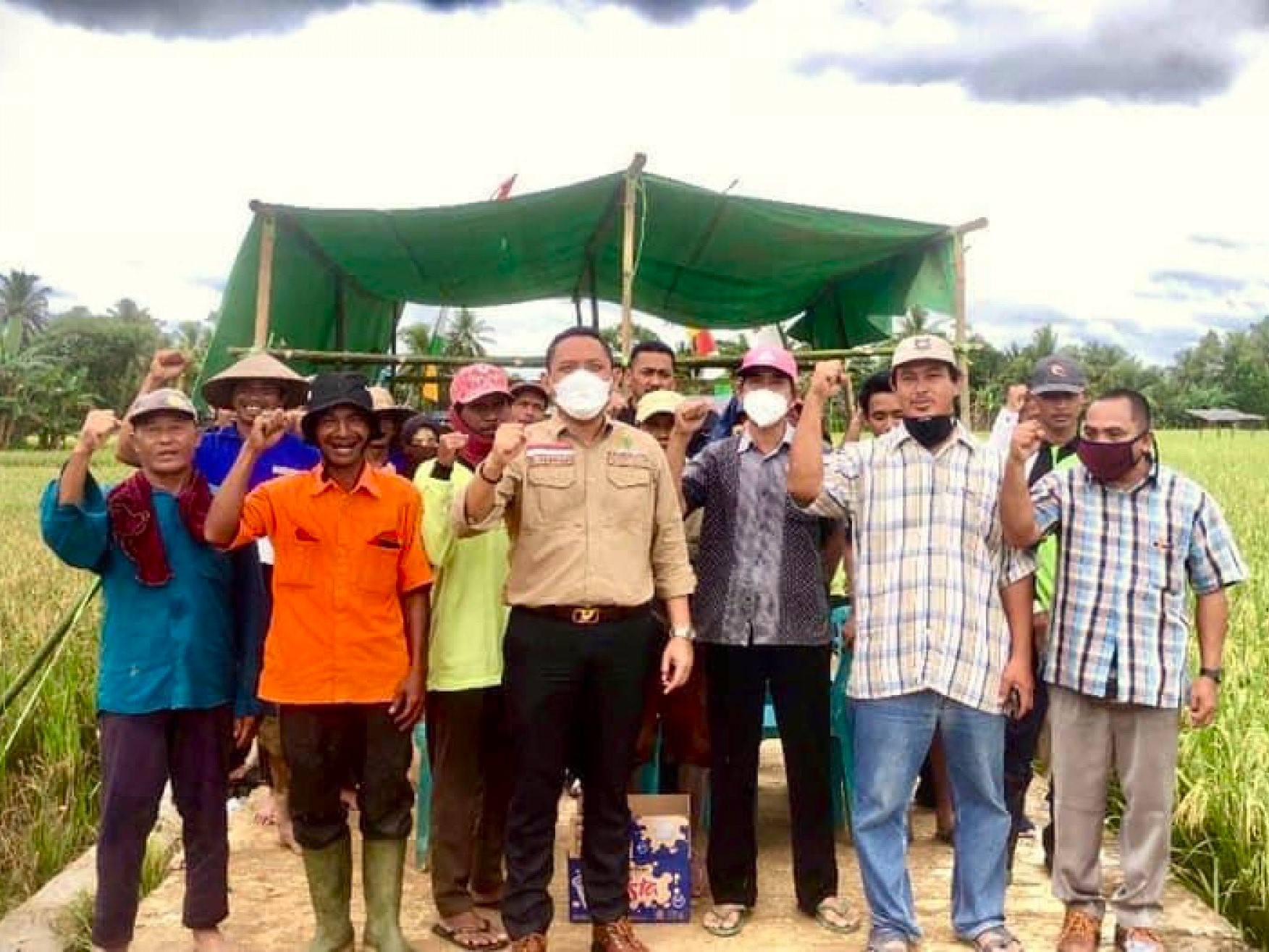 Wakil Ketua DPRD Kaltim, Seno Aji mengatakan, Combain Harvester merupakan alat pertanian modern yang sangat penting bagi petani.