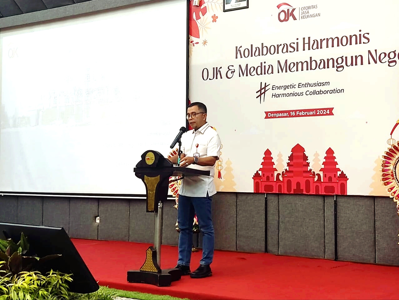 Kepala Otoritas Jasa Keuangan (OJK) Regional 9 Kalimantan, Darmansyah sampaikan pertumbuhan positif perbankan regional Kalimantan. (IST)