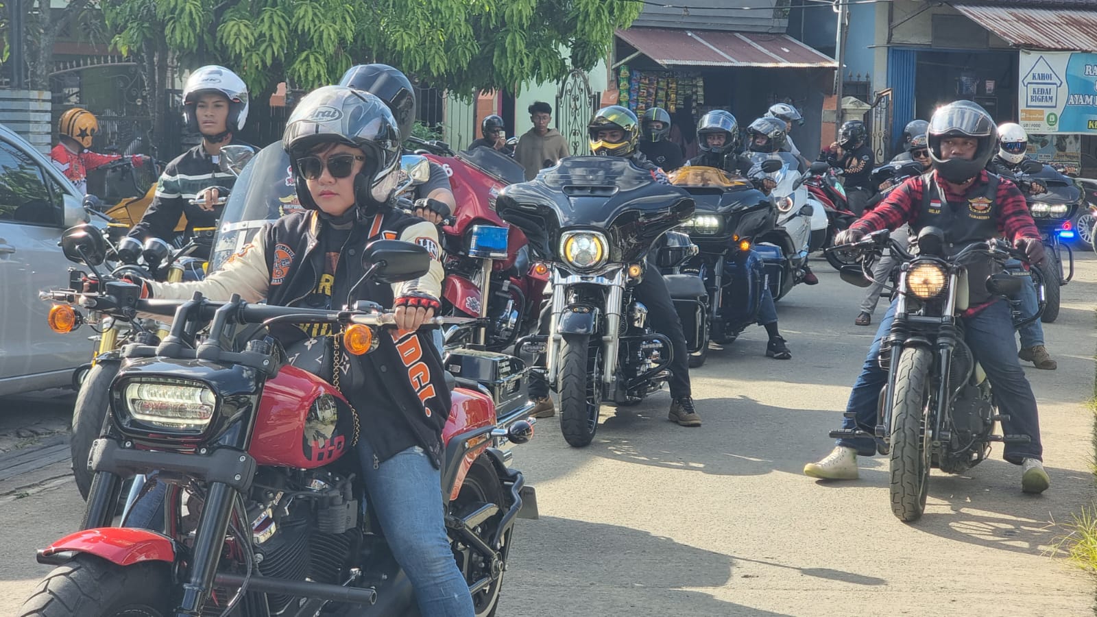 Komuitas HDCI Samarinda berbagi berkah di bulan Ramahan, (Foto/HI)