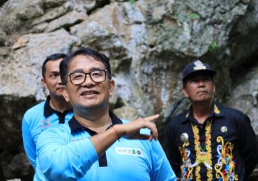 PJ Gubernur Kaltim Pinta Bupati Kutim Kembangkan Situs Cagar Budaya Goa Kongbeng dan Maria