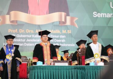 Pj Gubernur Kaltim Akmal Malik Dikukuhkan Profesor Kehormatan