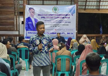 Ratusan Warga Antusias Ikuti Sosbang yang Digelar Baharuddin Demmu