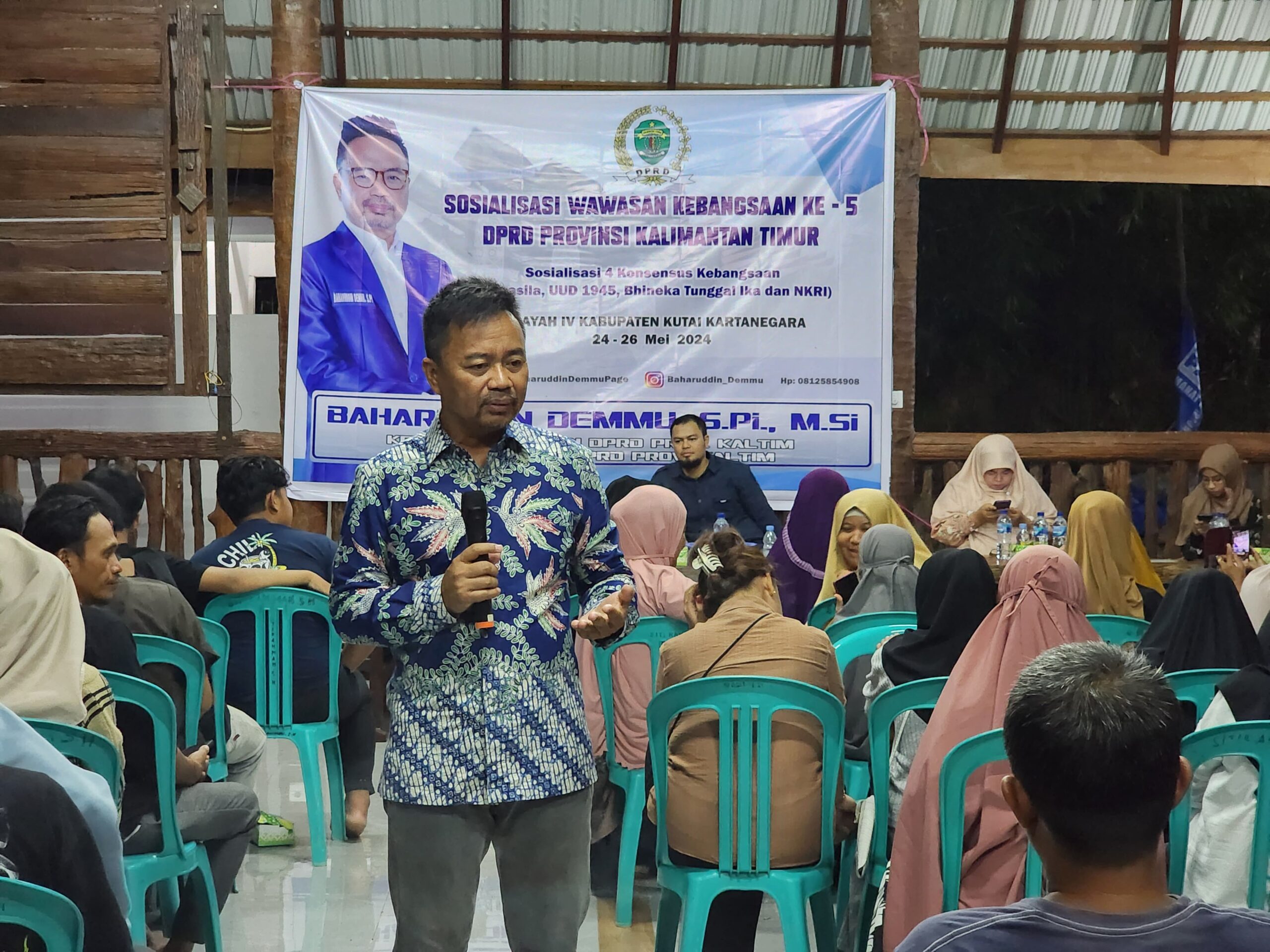 Ketua Komisi I DPRD Kaltim, Baharuddin Demmu, Laksanakan Sosbang ke-4. di Desa Sebuntal, Kecamatan Marangkayu, Kabupaten Kukar, Kaltim, pada Sabtu (25/5/2024).