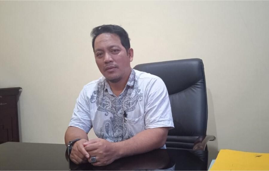 Plt Kepala Disperindag Kutai Kartanegara, Sayid Fathullah. Foto/ist)