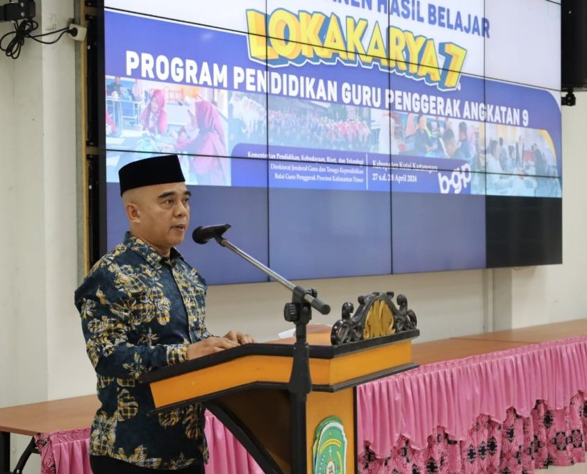 Akhmad Taufik Hidayat, Asisten I Bidang Pemerintahan dan Kesra.