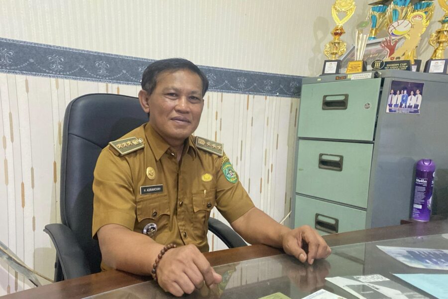 Adriansyah, Camat Loa Kulu. (Foto/ist)