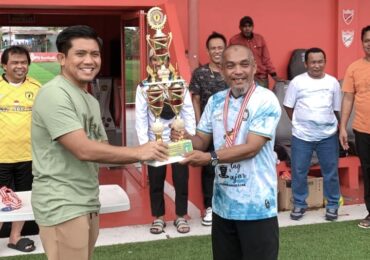 Sekretariat DPRD Samarinda Juara 1 Turnamen Mini Soccer