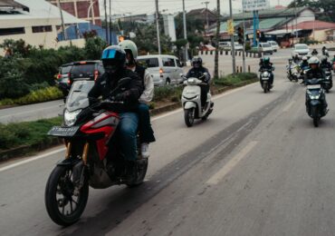 Marak Kendaraan Besar di Kota Tepian? Astra Motor Kaltim 2 Bagikan Tips #Cari_aman Saat Menyalipnya