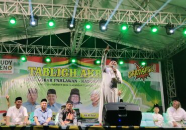 KH Gus Muwafik Mendukung Paslon Ini di Pilkada Kaltim