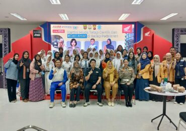 Safety Riding dari Dealer Astra Motor untuk Kartini Kota Samarinda