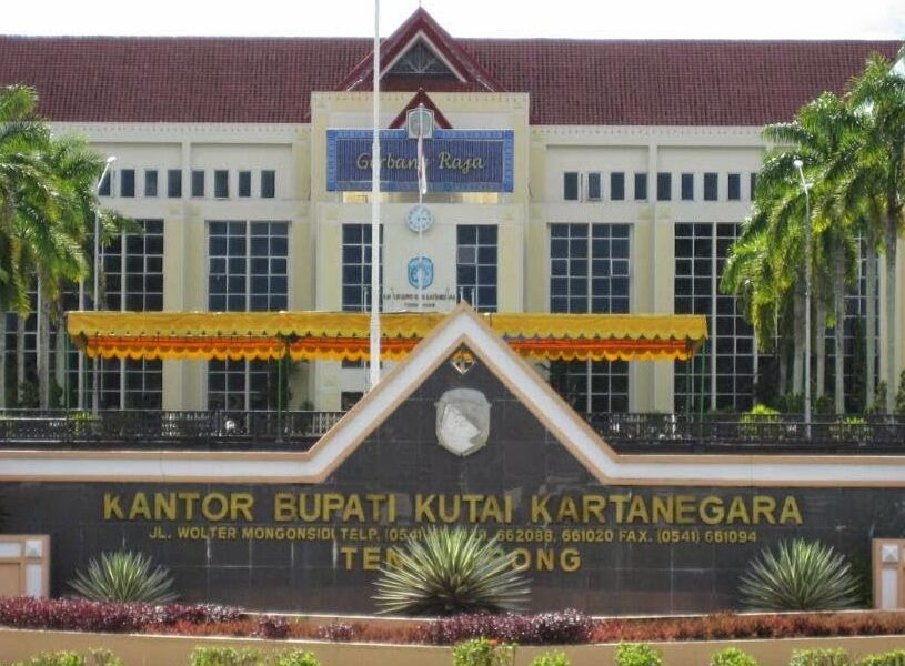 foto ilustrasi: Kantor Bupati Kutai Kartanegara. (dok)