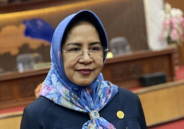 DPRD Kaltim Soroti Pemerataan Akses Pendidikan GratisPol