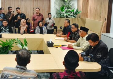 Jaga Arus Kas Pasca Kebijakan Efisiensi Pusat, Pemkab Kukar Akad Pinjaman Rp820 Miliar ke Bankaltimtara