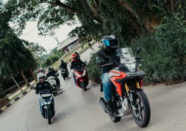 Sering Menarik Gas Saat Mengerem di Tanjakan? Simak Dampak Buruknya bagi Kendaraan