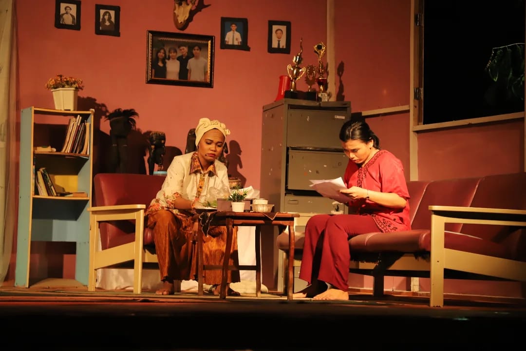 Bawa Isu Ekologi di Kalimantan, Teater Yupa Unmul Sabet Tiga Penghargaan Nasional di FESTAMASIO XII