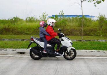 Masuki Masa Libur Sekolah, Astra Motor Kaltim 2 Bagikan Tips Berkendara Aman Bersama Anak