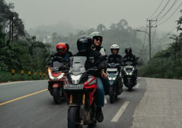 Astra Motor Kalimantan Timur 2 Bagikan Tips Aman Berkendara Saat Kondisi Berasap